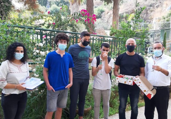 פרוייקט הרובוט המקפץ